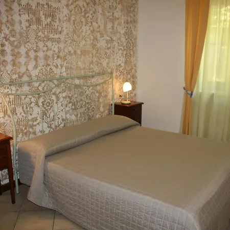 Casale Di Pegol * 提尼亚类